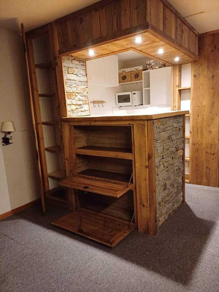 Rénovation meuble ancien Albertville